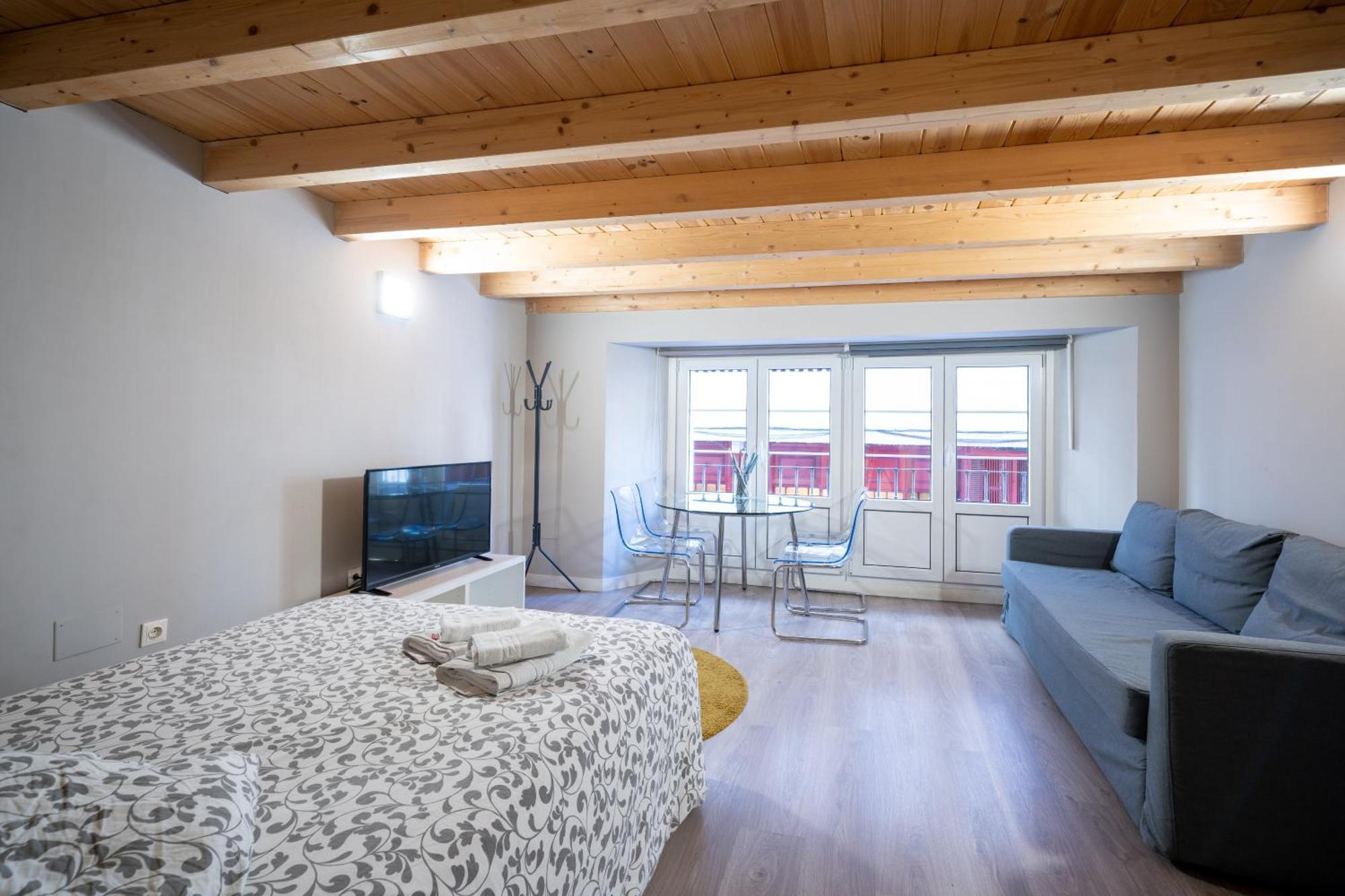 Apartamentos Go - Leopoldo Cano Center Валадоид Екстериор снимка