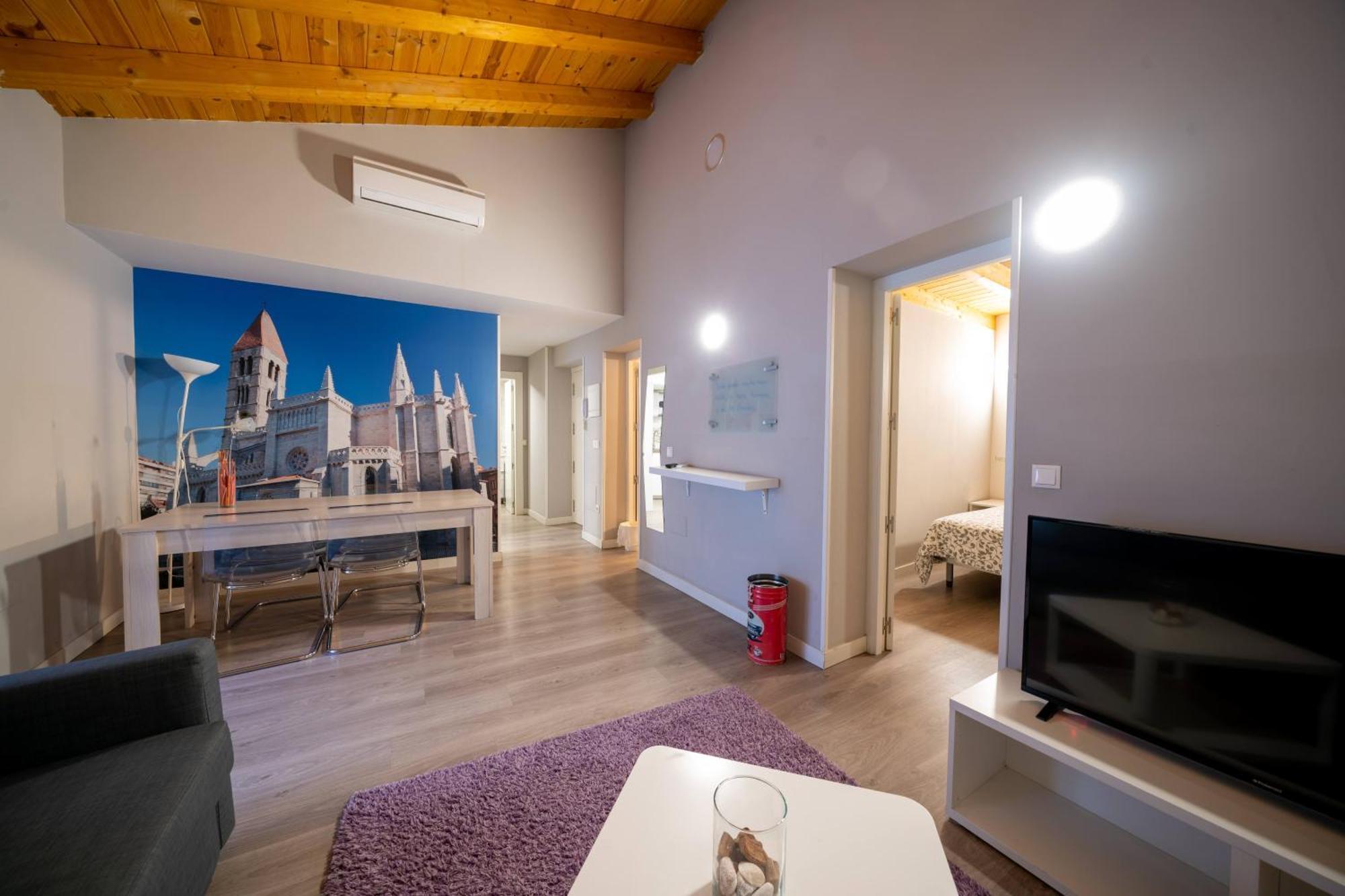 Apartamentos Go - Leopoldo Cano Center Валадоид Екстериор снимка