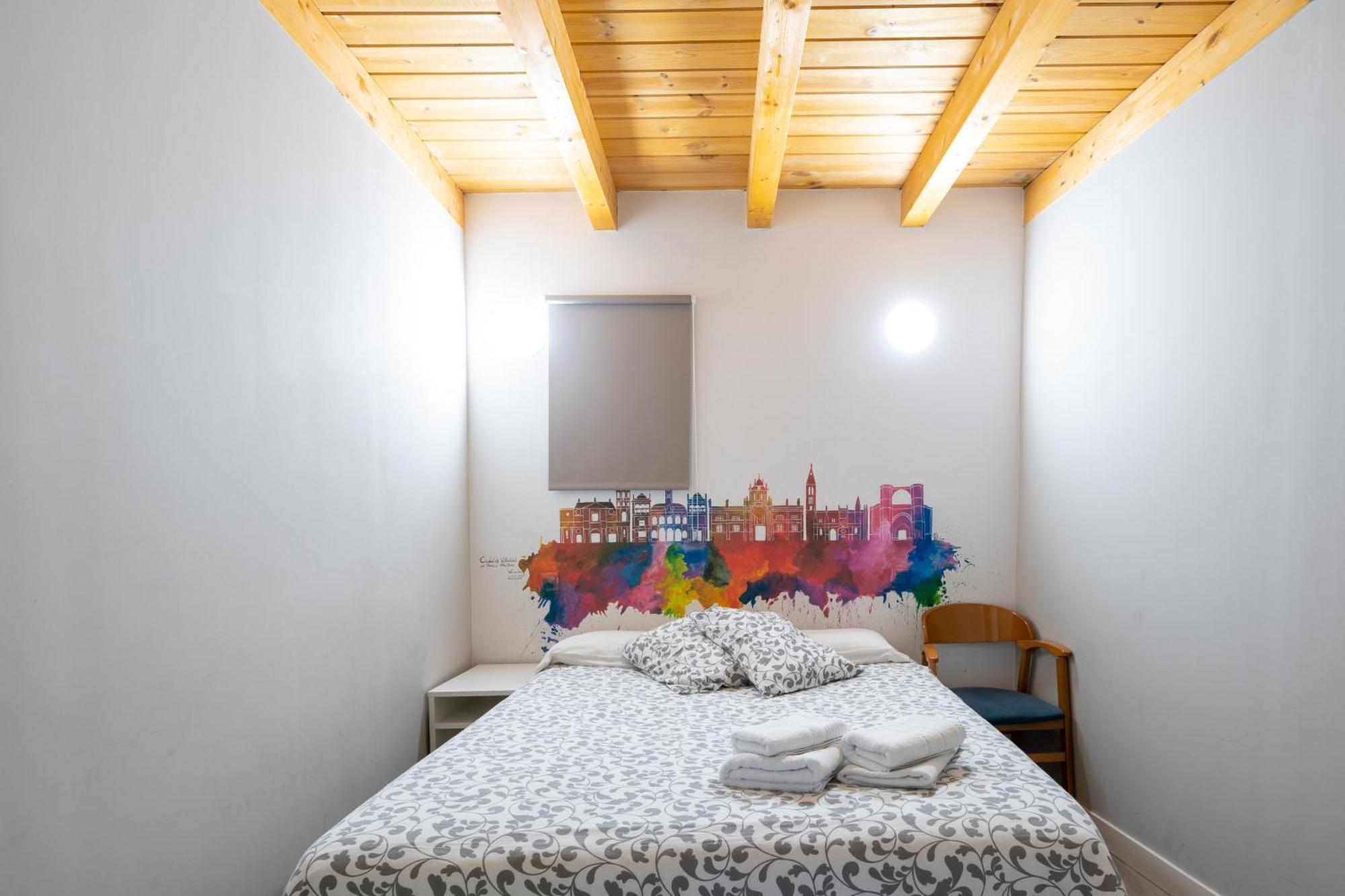 Apartamentos Go - Leopoldo Cano Center Валадоид Екстериор снимка