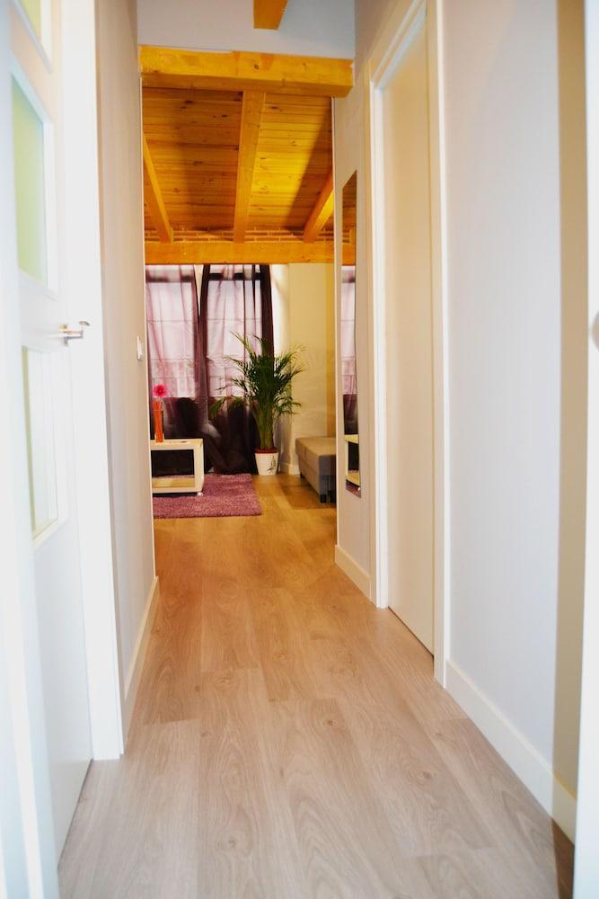 Apartamentos Go - Leopoldo Cano Center Валадоид Екстериор снимка